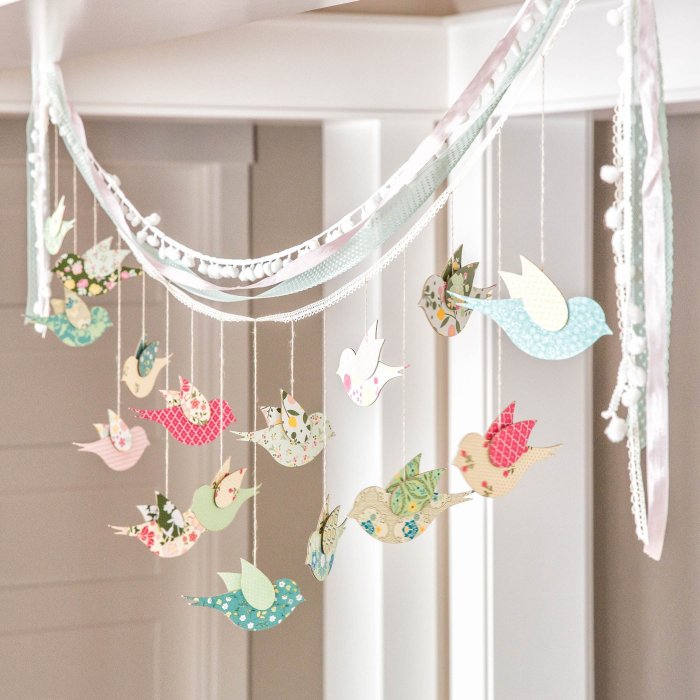 Гирлянда из птичек