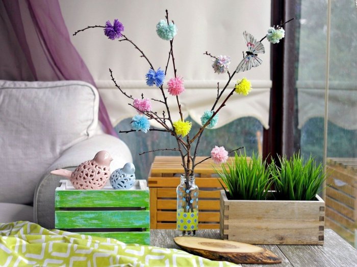 Весеннее украшение интерьера