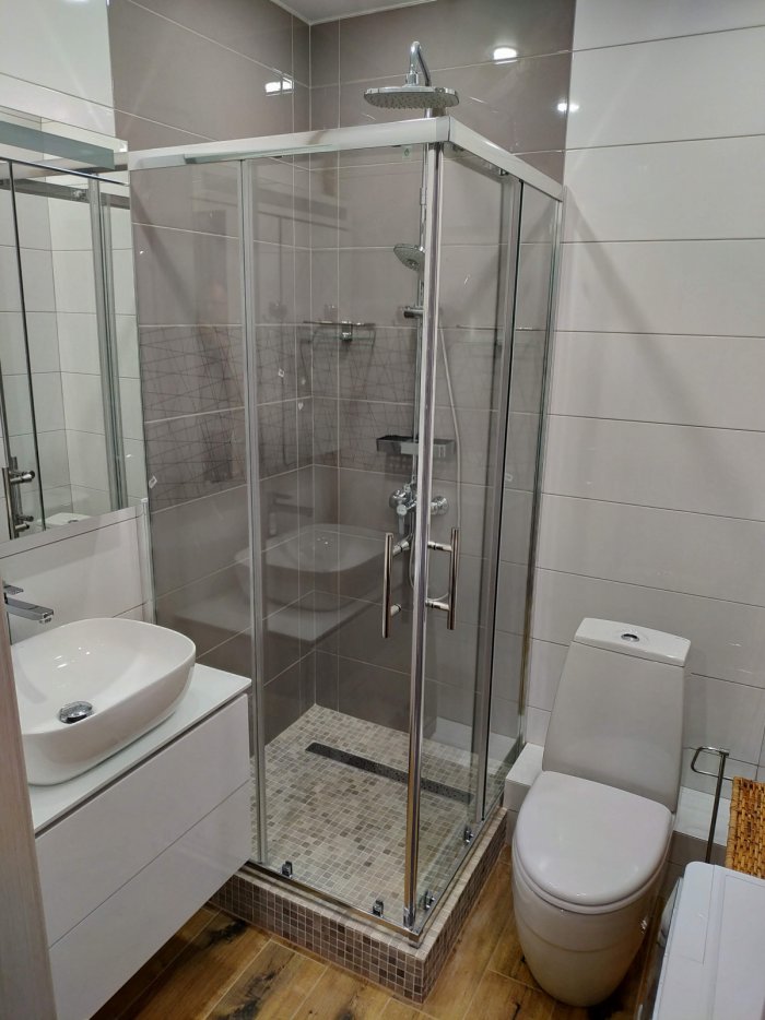 Ванна под ключ с душевой кабиной