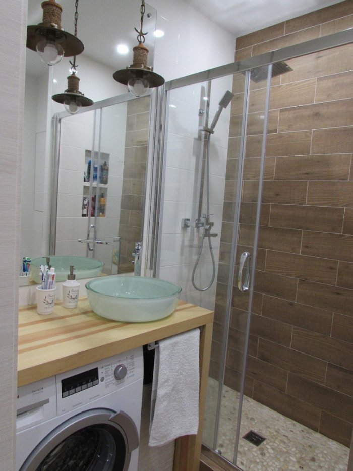 Ванная комната с душевой из плитки хрущевка