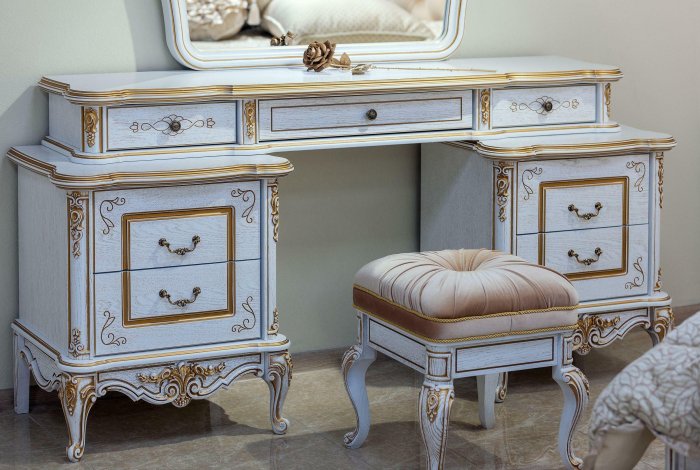 Прикроватная тумба Барокко с патиной серебро