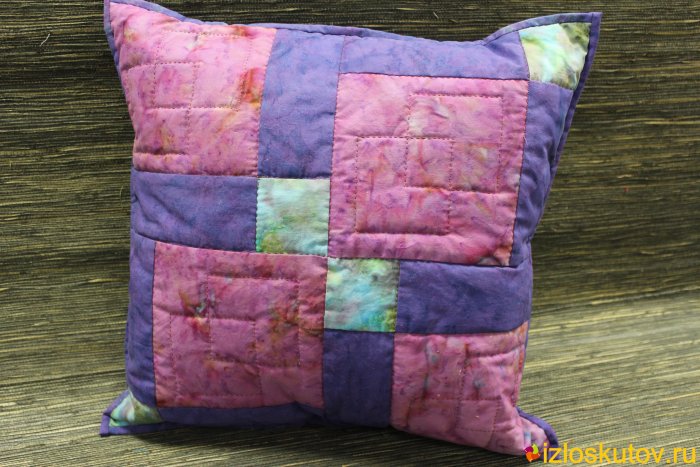 Лоскутное шитье наволочки на подушку