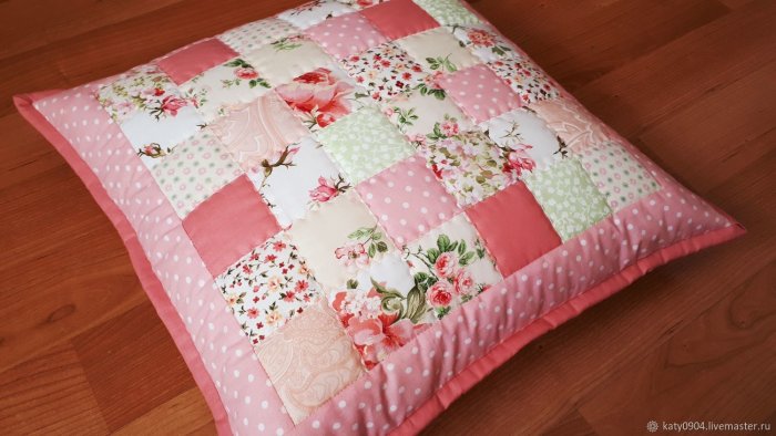Лоскутное шитье подушки