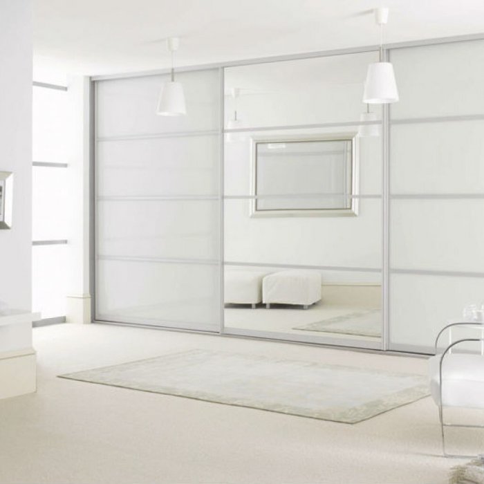 Белый шкаф купе в спальню