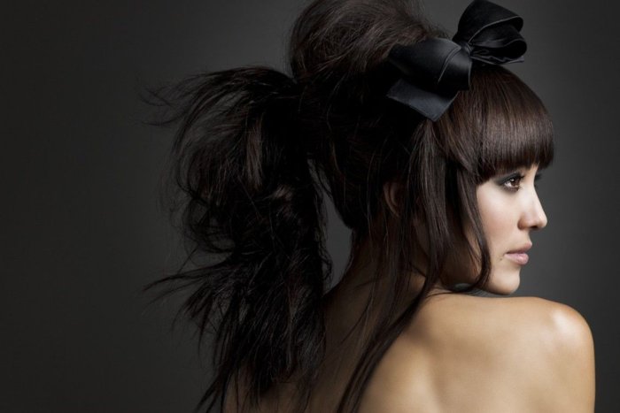 Прическа н адлиныне волосы