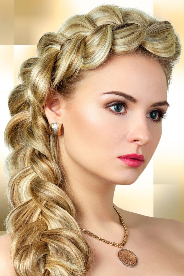 Укладка на длинные волосы