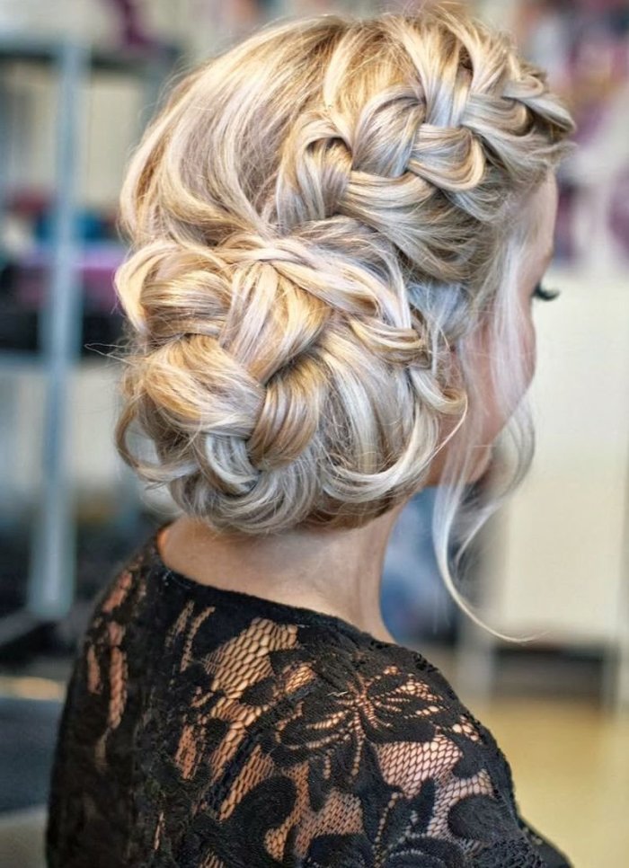 Прически с косами