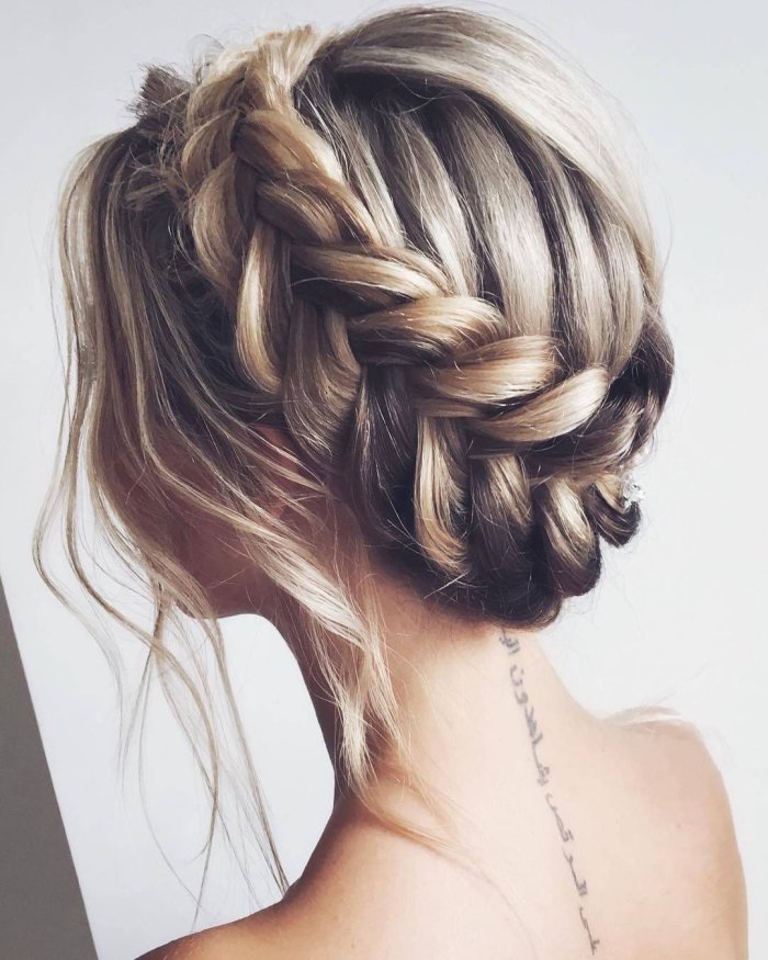 Прически с косами