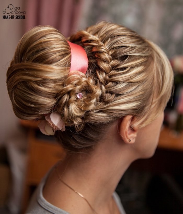 Плетёная причёска