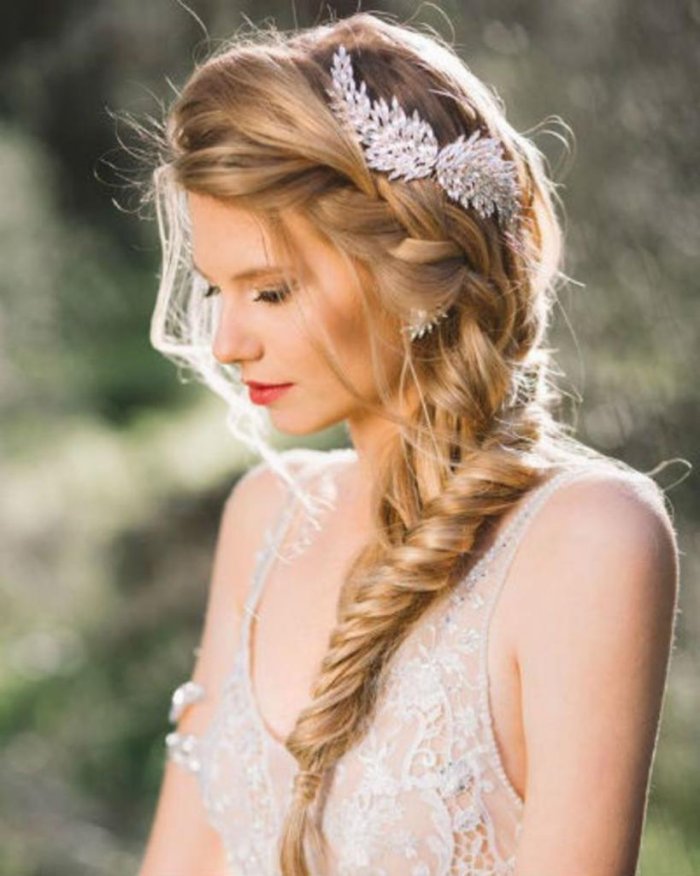 Свадебные прически с косичками