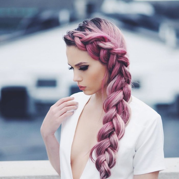 Косички в волосах