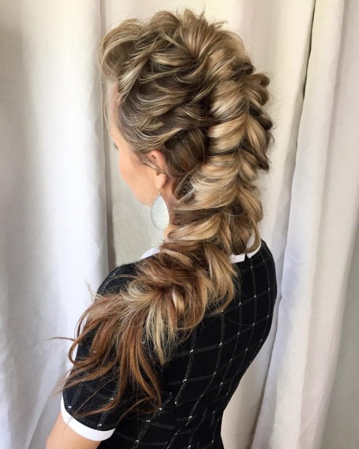 Прически с косичками