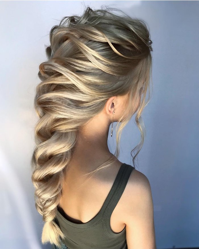 Красивые прически косички