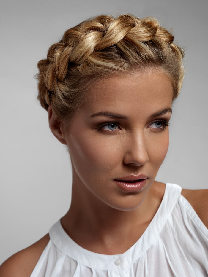 Прически с косами