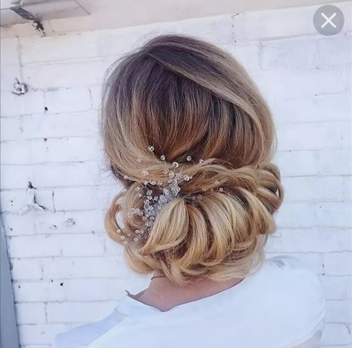 Причёски на выпускной на средние волосы