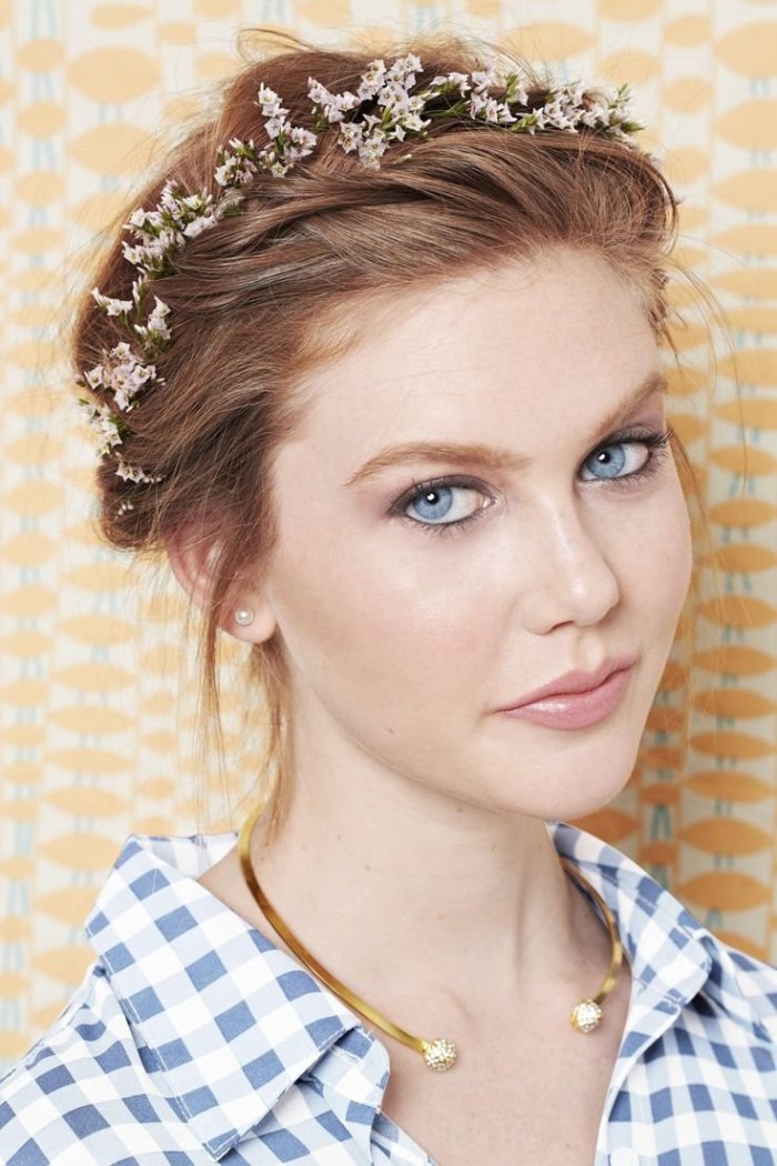 Прически на короткие волосы