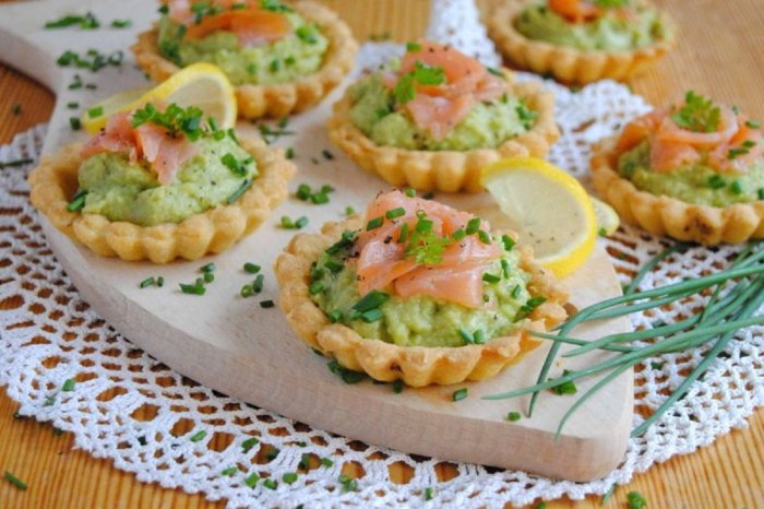 Тарталетки с икрой