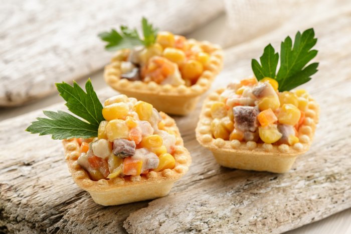 Закуски в корзиночках