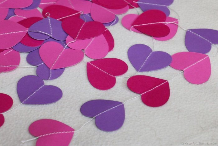 Гирлянда из сердечек