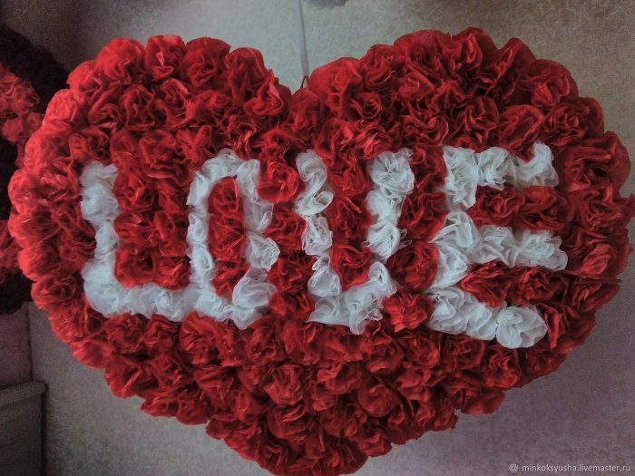 Объемное сердце из салфеток