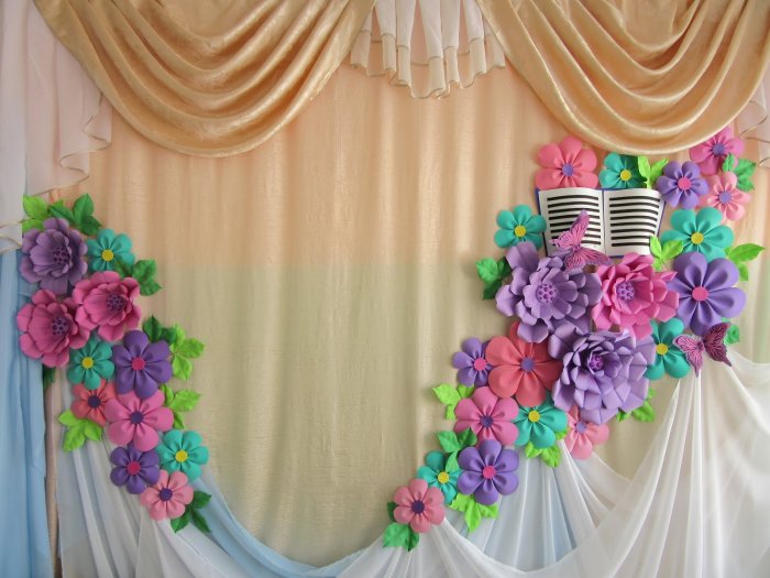 Украшение сцены