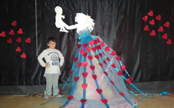 Декорации ко Дню матери