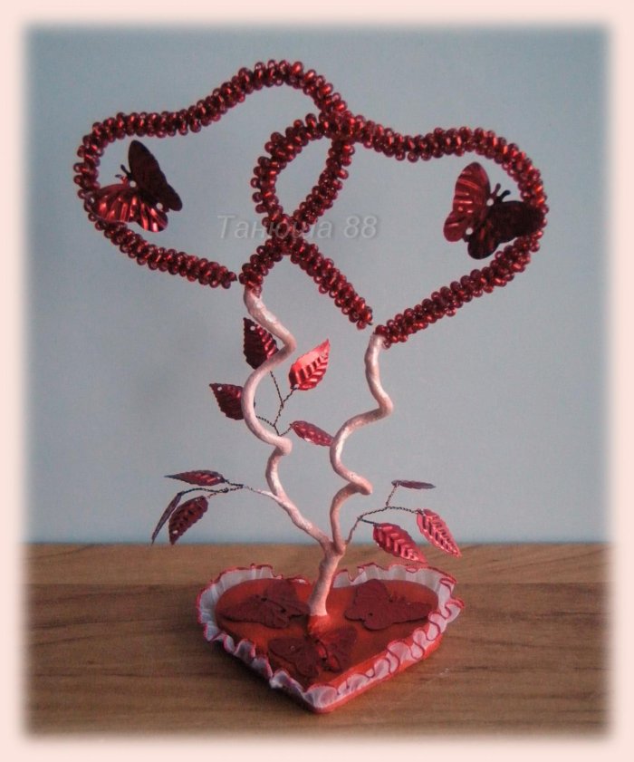 Дерево сердце из бисера