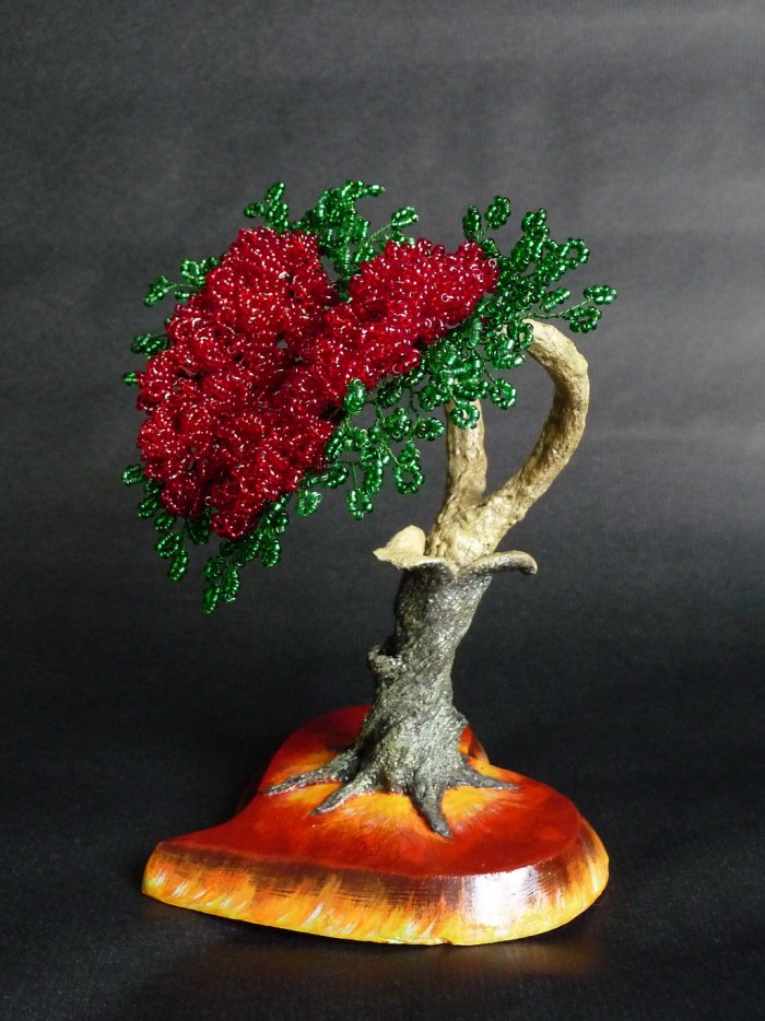 Подарок на 14 февраля из бисера