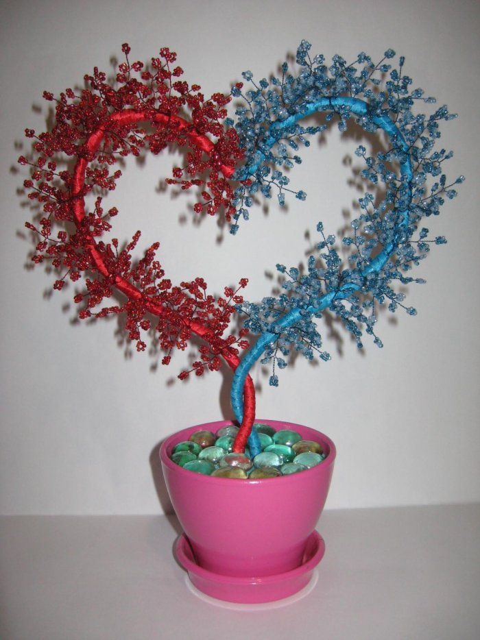 Дерево сердце из бисера