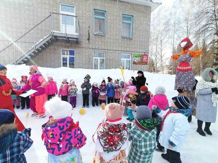 Украшения на Масленицу