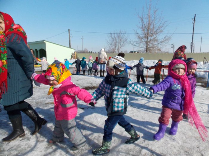 Детям о Масленице в детском саду