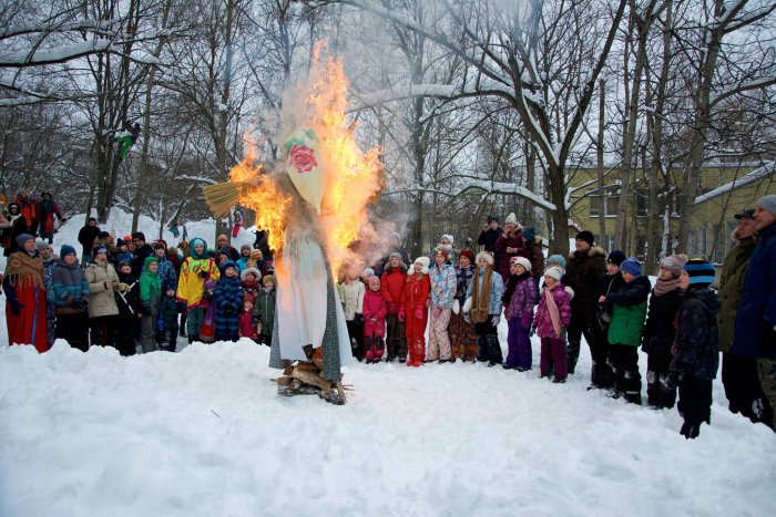 Масленица в школе (58 фото)