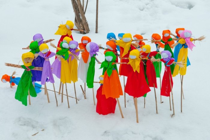 Праздничный стол на Масленицу