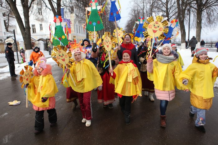 Шествие на Масленицу (65 фото)