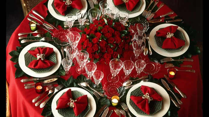 Элегантный новогодний стол