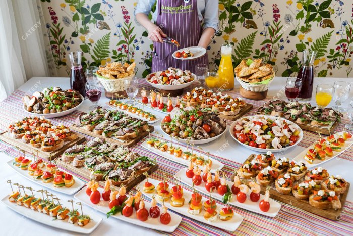 Красивый стол на день рождения