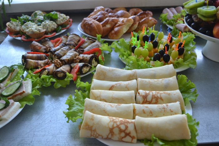 Праздничный стол на день рождения