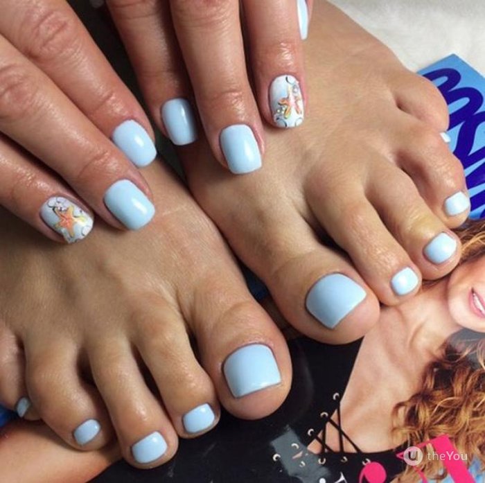 Педикюр с гель лаком