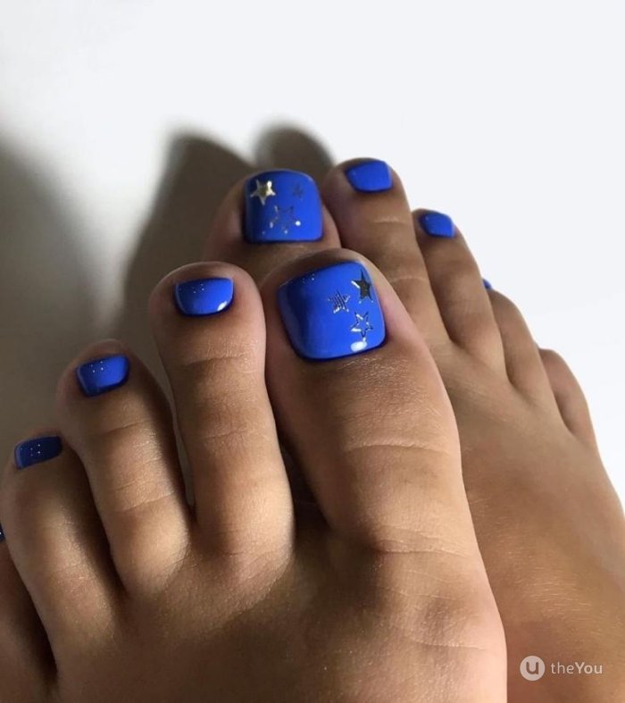 Шикарный педикюр