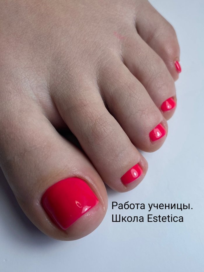 Фото аккуратного педикюра для начинающих