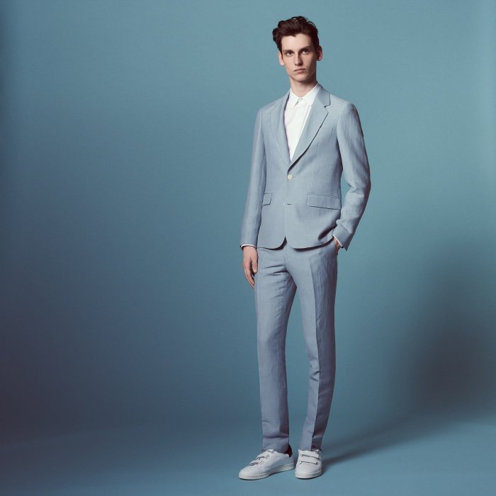 Современный мужской костюм