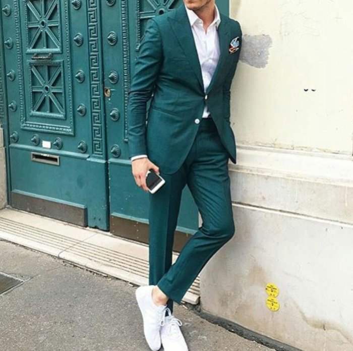 Стильные мужские костюмы