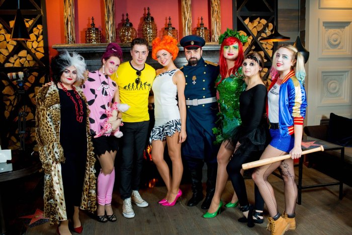 Костюмы для тематических вечеринок