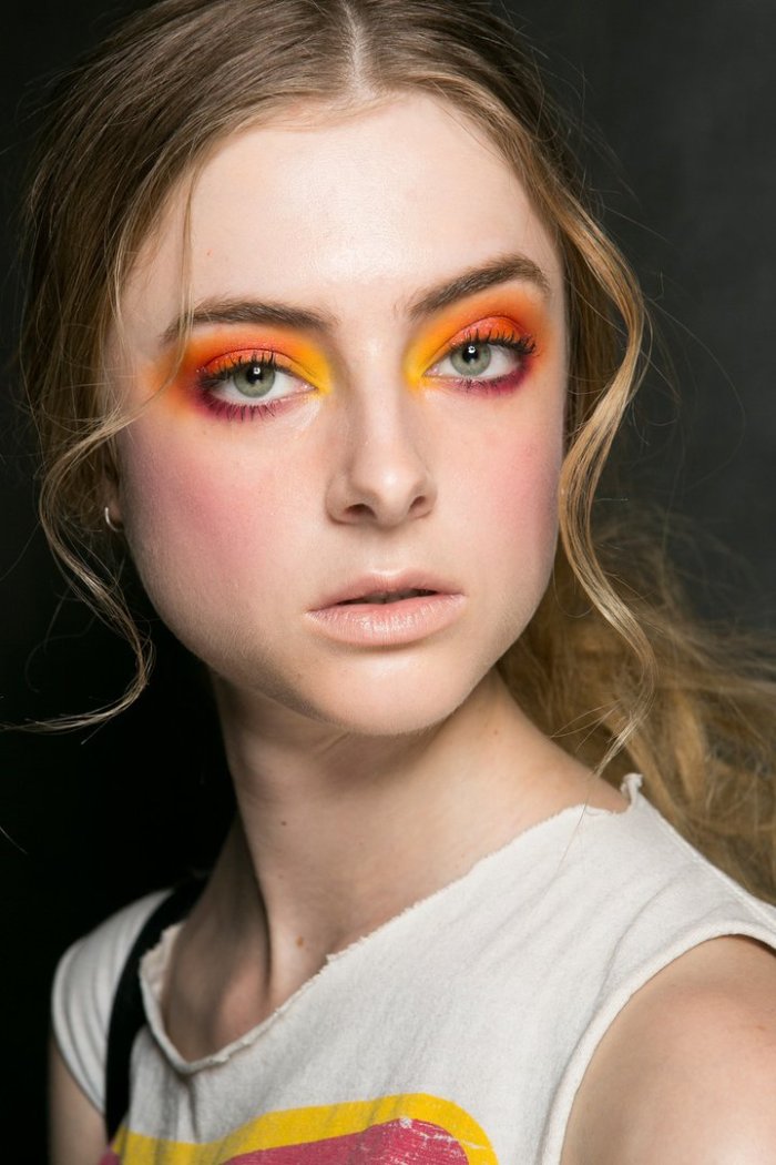 Макияж для подростков яркий
