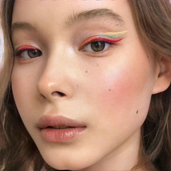 Цветные стрелки на глазах