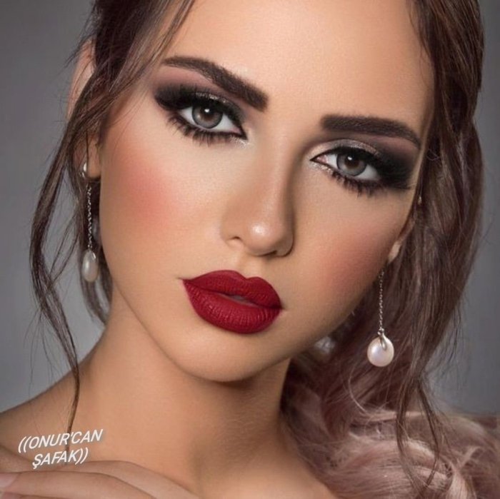 Вечерний макияж Смоки айс