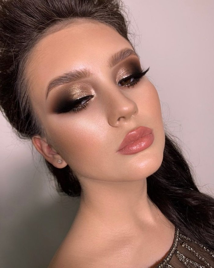 Растушеванная стрелка Гоар