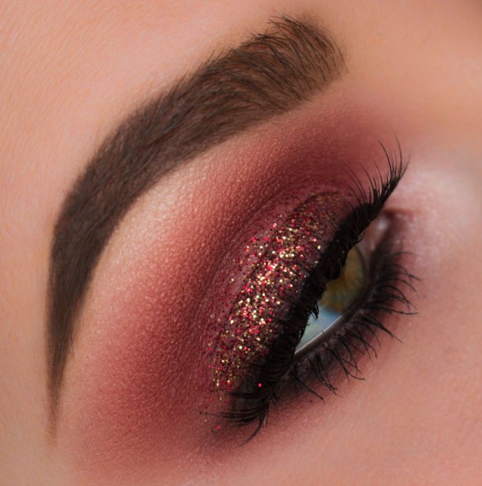 Макияж глаз бургунди