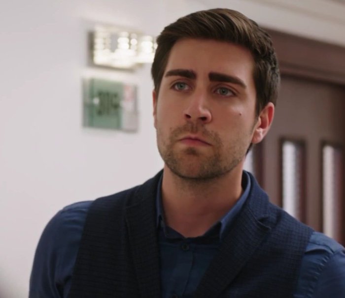 Чаглар Эртугрул и Джейк Джилленхол