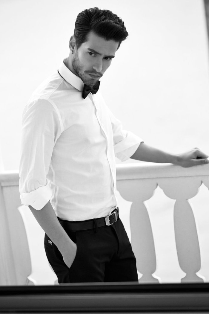 Экин Коч турецкий актер